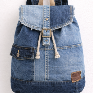 Mochila Upcycled em Ganga